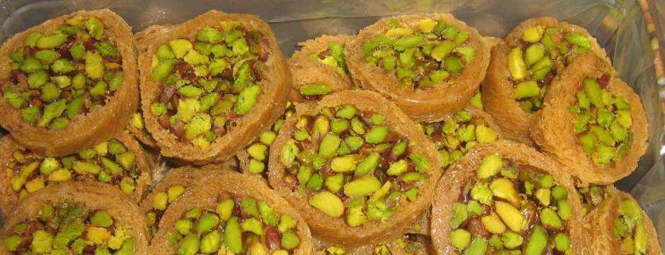 إنفوجرافيك في الداخل : حلويات العيد في البلدان العربية