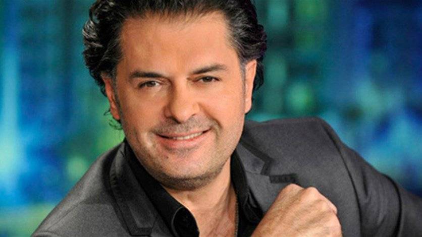 بالصورة: ماذا يفعل راغب علامة في دارة أمين الجميل؟