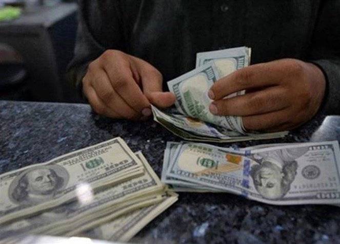 مليار دولار دخلت المصارف بلبنان في شهر واحد