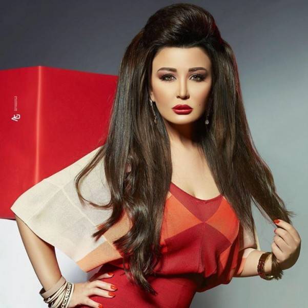 الممثلة السورية جيهان عبد العظيم تكشف أسرارا عن  حياتها الزوجية