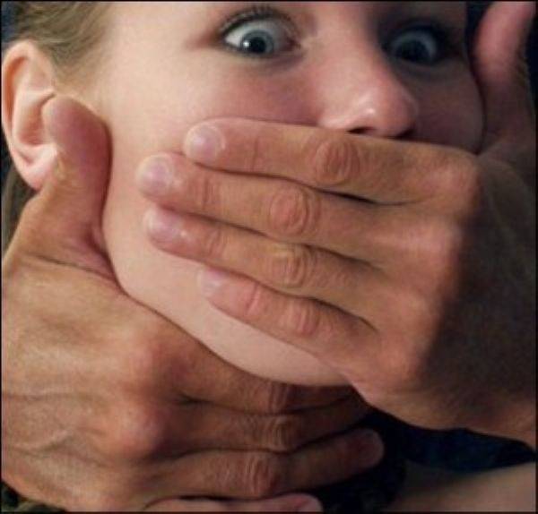 ابنة الـ16 عاماً تعرضت للاغتصاب.. وهذه التفاصيل