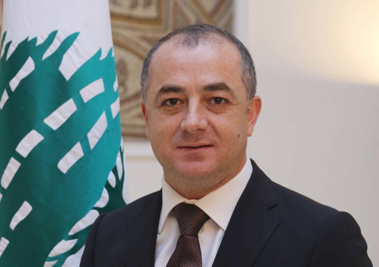 بوصعب يعلن عن نظام جديد لإصدار الشهادات الرسمية.. ما هو؟