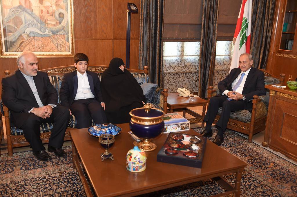 بري استقبل فتحعلي ووفدا من عائلات الدبلوماسيين الايرانيين المخطوفين