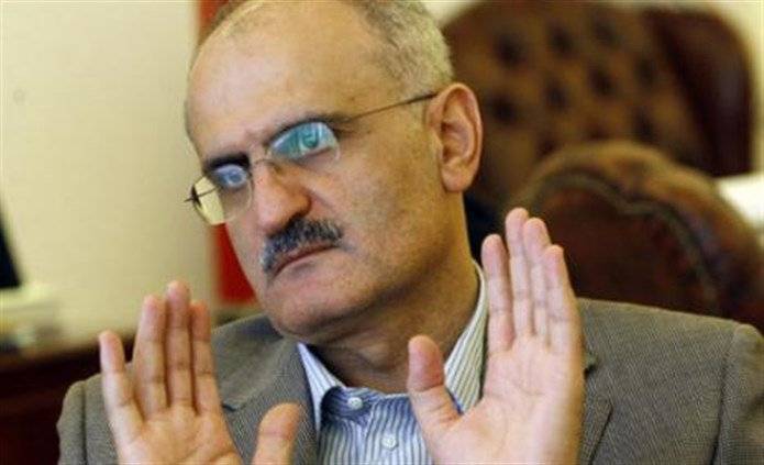 بري لعلي حسن خليل: «فؤاد السنيورة ما بيعملها»!