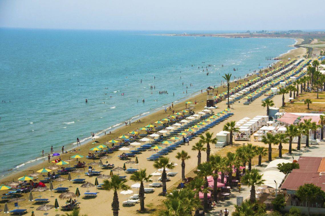 أزمات الشرق الأوسط  و لبنان تجعل قبرص و البرتغال والمغرب  قبلة للسياح  للأوروبيين .