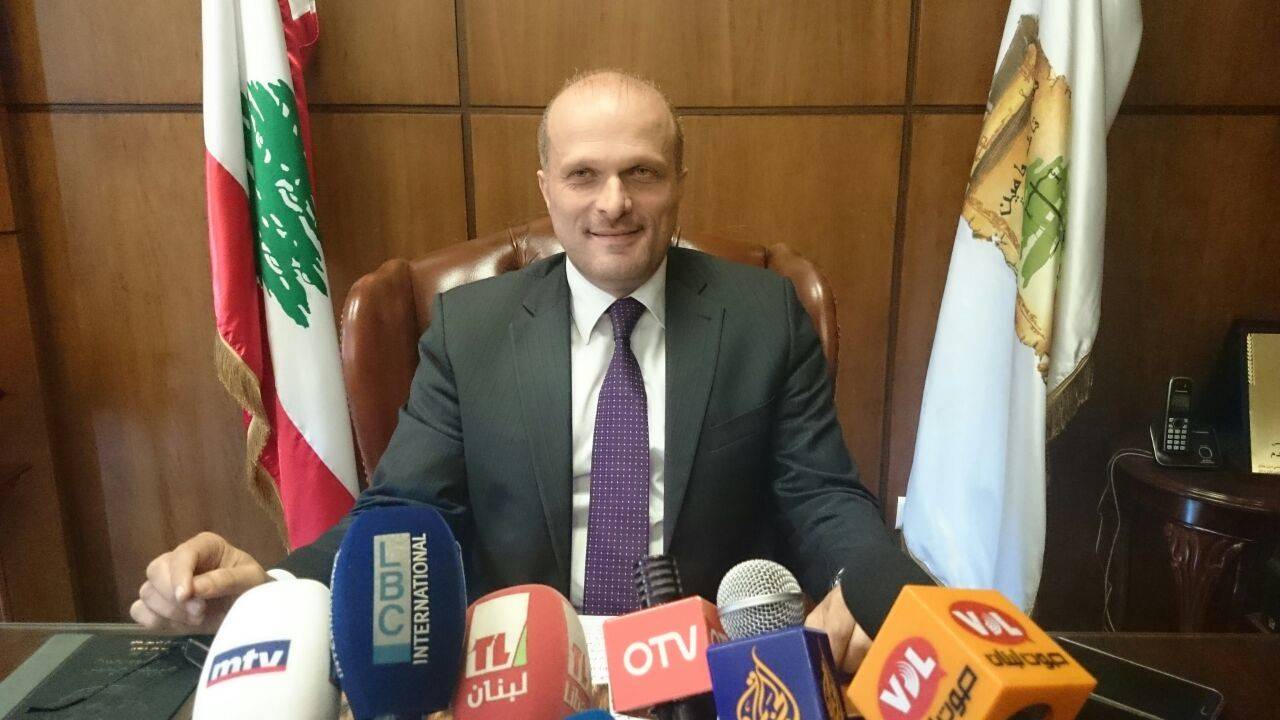 نقيب المحامين في طرابلس كلف محامياً للدفاع عن القاصر المعتدى عليها