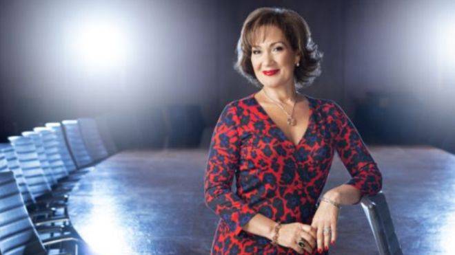 لاجئة جزائرية تفر من الحرب لتصبح مليونيرة في كندا