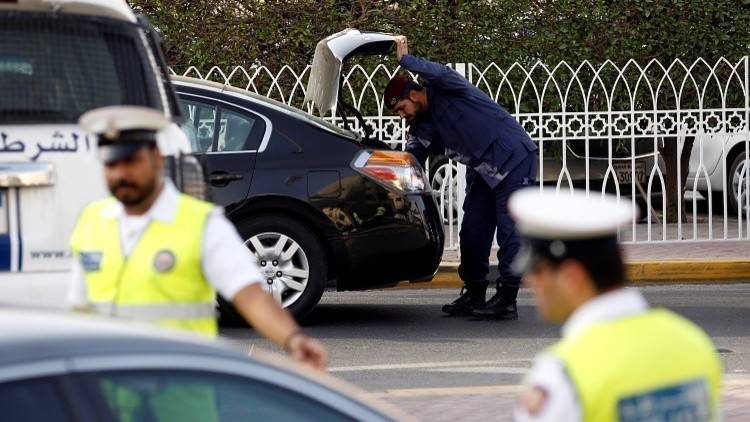 البحرين تعتقل رجلين للاشتباه بتورطهما في تفجير أودى بحياة امرأة