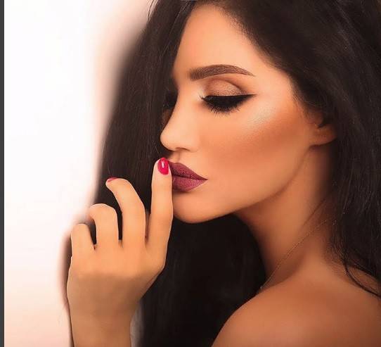 بالصورة.. ميليسا مثيرة بـ