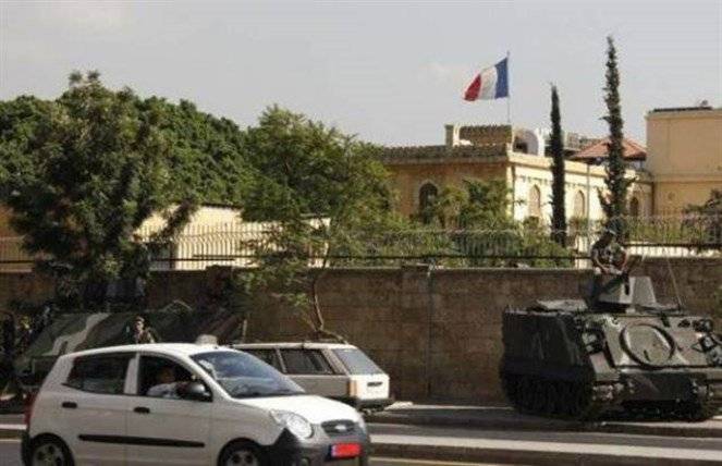 هذا ما حصل أمام منزل السفير الفرنسي في بيروت