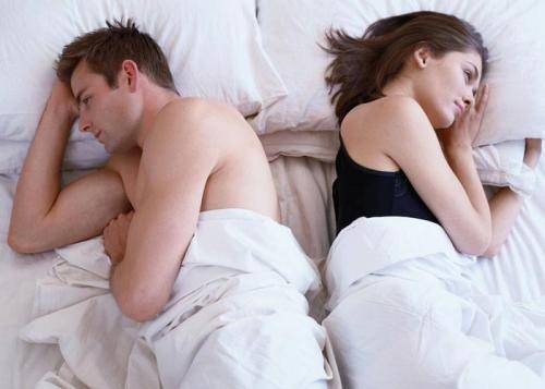 صدق اولا تصدق طريقة نوم الزوجين تكشف عن شكل العلاقة الزوجية