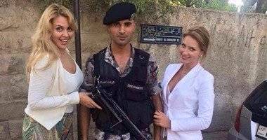 السجن  لشرطى أردنى إلتقط صور مع موظفات السفارة الروسية