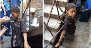 كبله والده بسلاسل حديد لمدة 40 يوماً. وعند فك وثاقه وقعت الكارثة