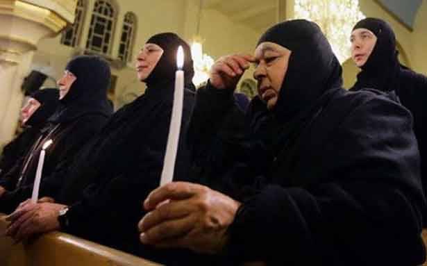 توقيف مسؤول خطف راهبات معلولا في قضاء جبيل
والإدعاء على سوريين شاركوا في العمليّة