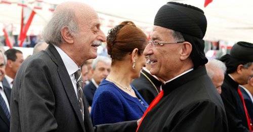 جنبلاط الاثنين في بكركي وهذه الملفات التي سيبحثها
