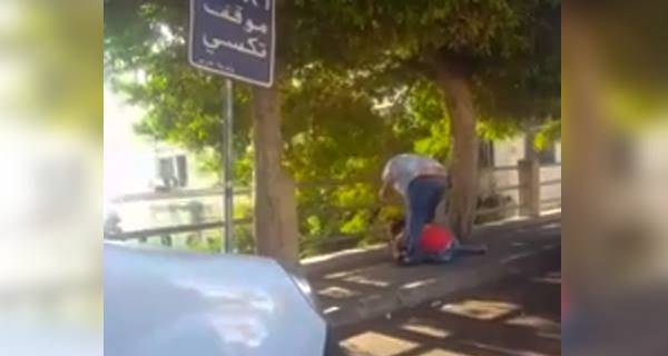 بالفيديو: الإعتداء على إمرأة في في جونية...