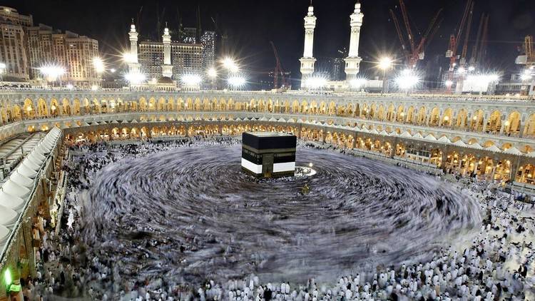 أساور ذكية سترافق المسلمين في رحلة الحج والسبب؟