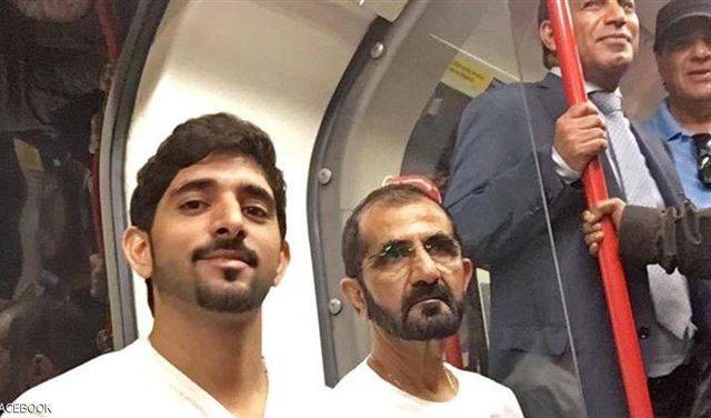 حاكم دبي ونجله بين الركاب في مترو لندن