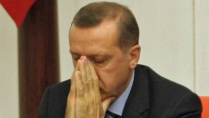 طائرة أردوغان كانت في مرمى مقاتلات الانقلاب ليل الجمعة