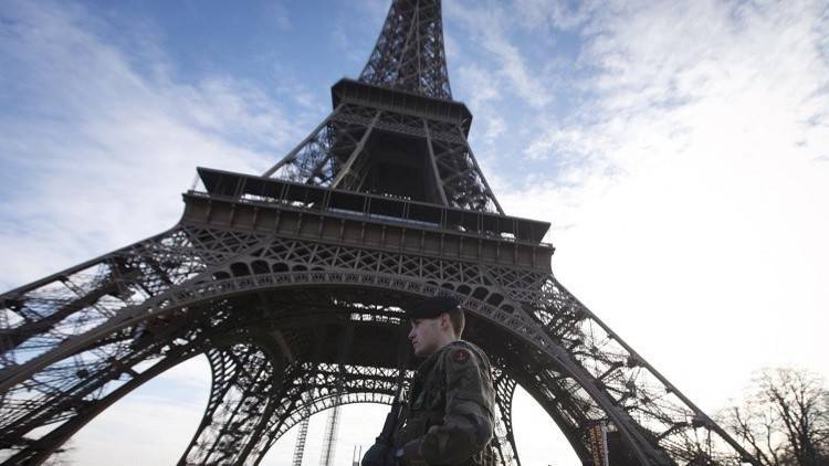 اعتقال 20 شخصا أثناء عملية أمنية في فرنسا