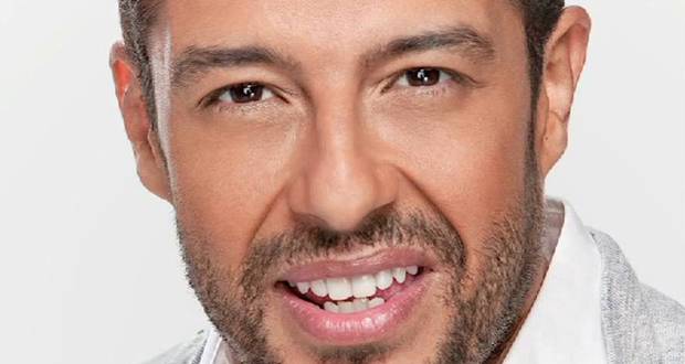 بالصور: بعدما وجه الشكر لها.. هذا ما فعله حماقي مع طليقته!
