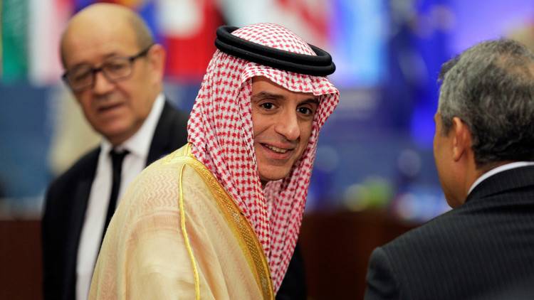 الجبير يعرض 