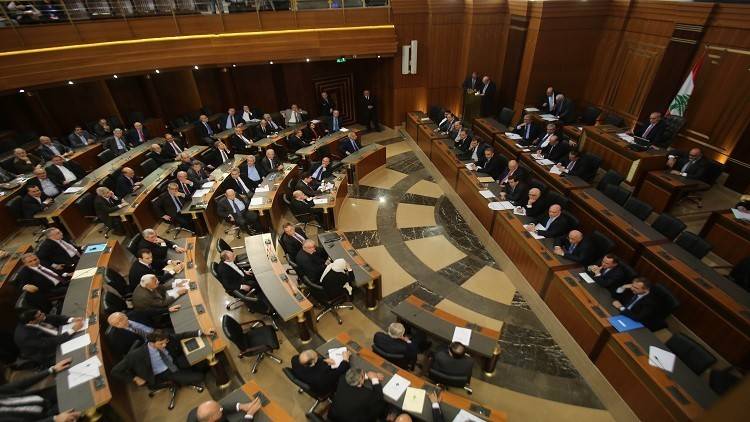مجلس الأمن يدعو لبنان للإسراع بحل أزمته الرئاسية