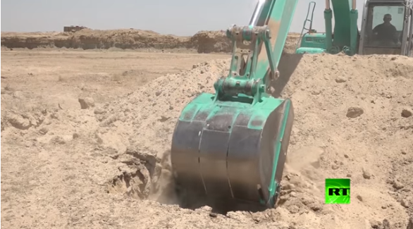 حفر خندق حول الفلوجة لمنع تسلل الإرهابيين