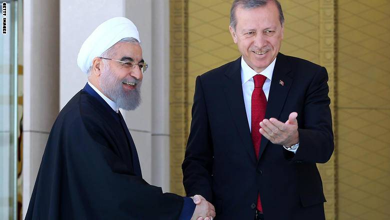 خطيب جمعة طهران: ندين الانقلاب لكن على أردوغان الاعتذار عن "دعم داعش" و"السياسة المزدوجة" تجاه "إسرائيل"