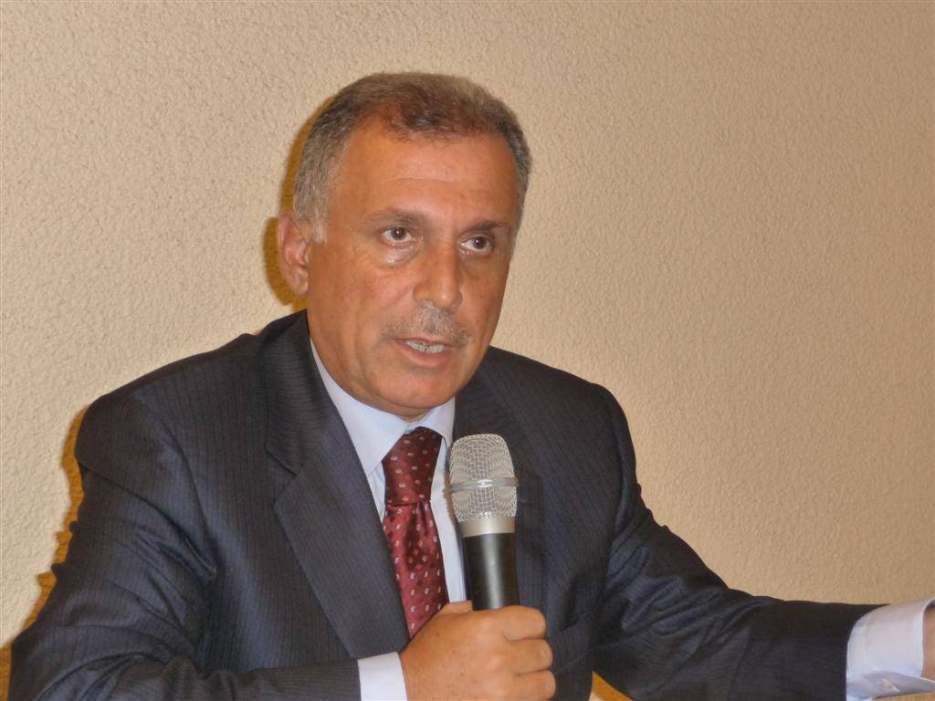 ترو: روائح الفساد المنتشرة يجب أن تضع الوزراء والنواب أمام مسؤولياتهم