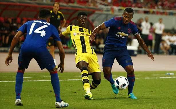 دورتموند يكتسح مانشستر يونايتد
في افتتاح الكأس الدولية للأبطال