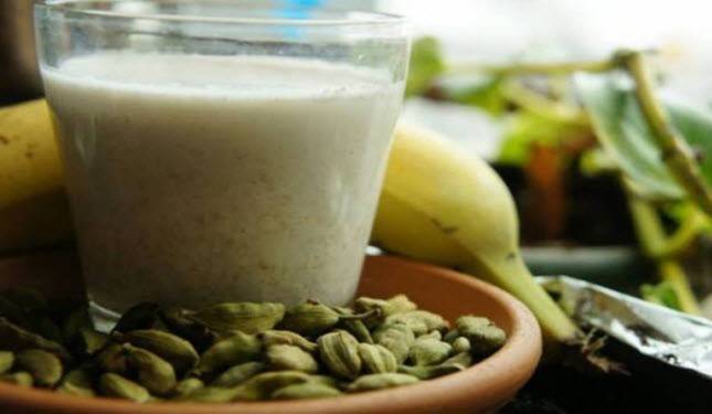 رائحة الفم تنذر بأمراض.. وهذا المشروب يزيلها نهائياً