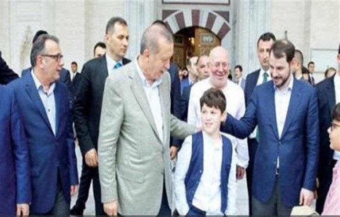 هكذا ساهم صهر اردوغان وسنده في إحباط الانقلاب الفاشل