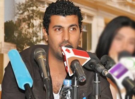بالفيديو: مخرج مسلسل الأسطورة يفتح النار على البطلات بسبب زوجته وهذا ما قاله...