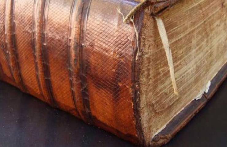 فيديو:  لماذا يقتل هذا الكتاب كلّ من يقرأه؟