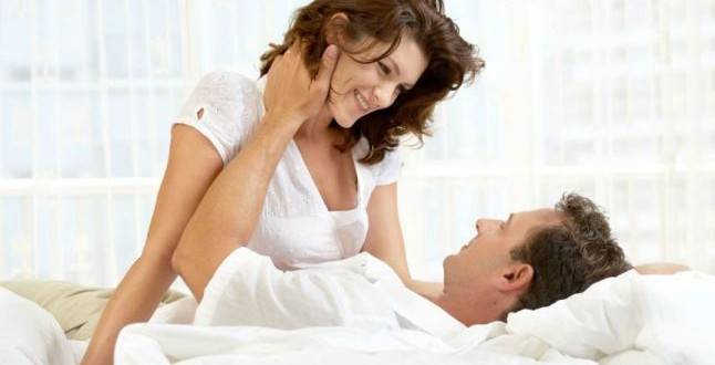 حركات مثيرة وجريئة تغري الزوج اثناء العلاقة الحميمة