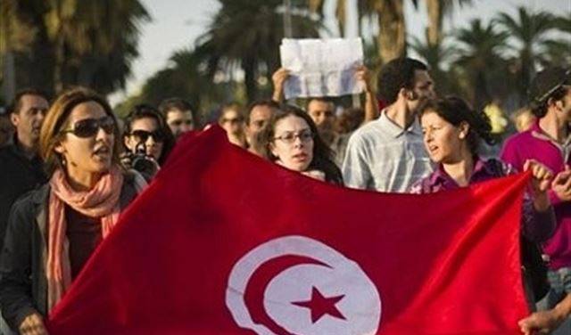 تونس..هذه عقوبة من يضايق امرأة!