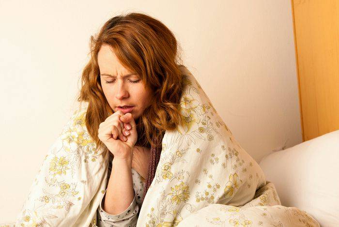 بالفيديو: هكذا تتخلص من السعال في 5 دقائق بدون أدوية!