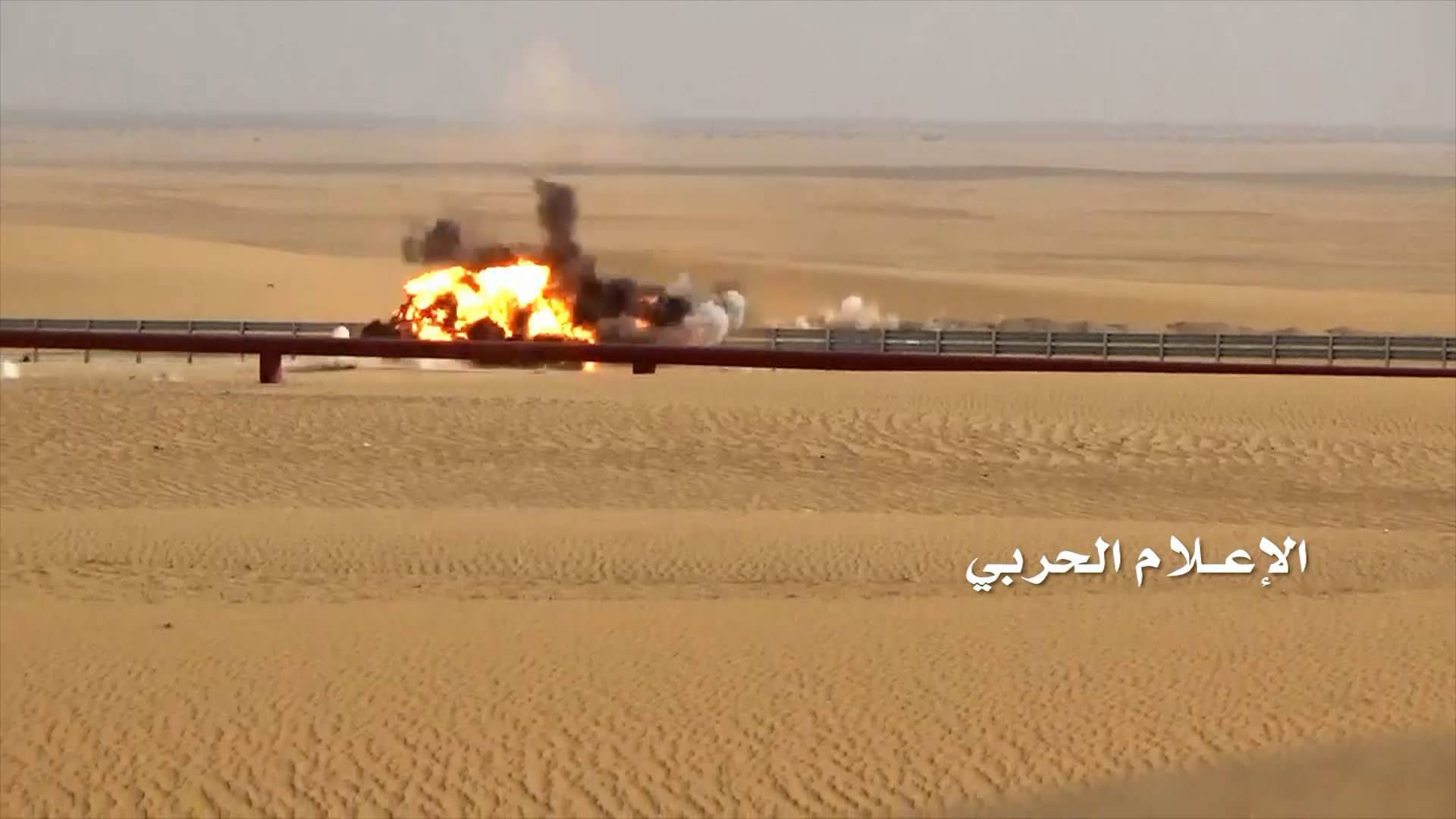 بالفيديو كمينا محكما لمدرعة عسكرية للجيش السعودي