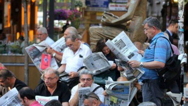 تركيا تصدر أوامر اعتقال ضد عشرات الصحفيين