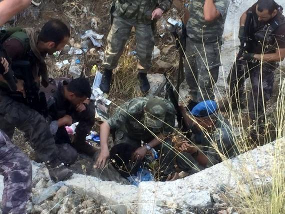 بالفيديو صور اعتقال 3 من منفذي محاولة اغتيال الرئيس اردوغان بمرمريس