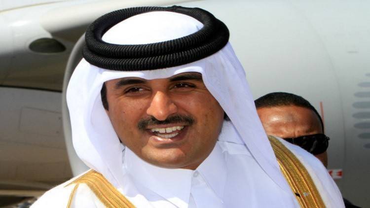 أمير قطر يعرج على قمة نواكشوط في طريقه إلى أمريكا
