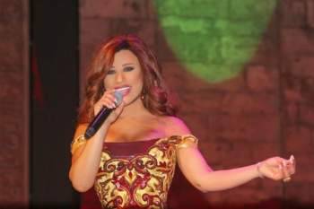 نجوى كرم تؤكد حبها للشعب....!!