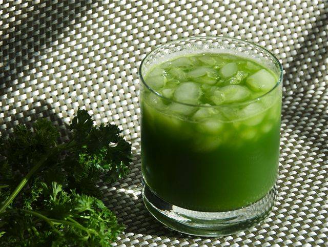 علاج الضغط العالى طبيعياً بـ ١٨ مشروب صحي
