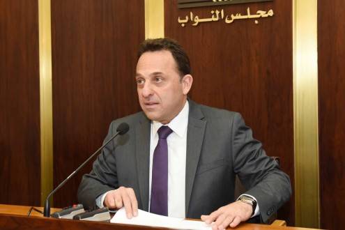 طورسركيسيان: لانتخاب رئيس للجمهورية اكان العماد عون او غيره