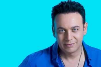 بالصورة: مصطفى قمر يوجه رسالة لإبنه وهكذا وصفه !