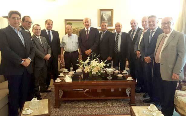 «التجدّد للروم الكاثوليك» بعد لقائه عون :
نتشبث بالأرض ونعمل لقيام الدولة