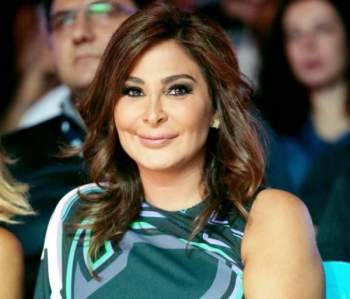 بالصورة: اليسا في أعياد بيروت قبل حفلها والسبب...!