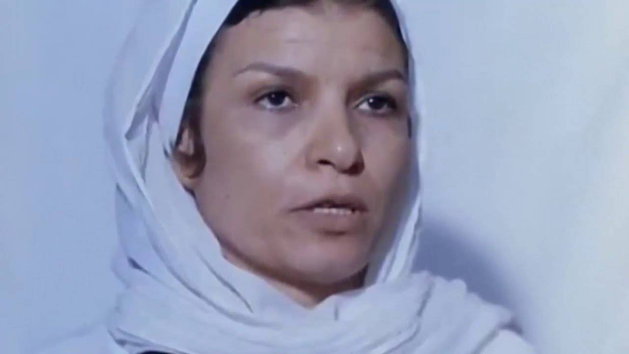 صور-  لن تصدقوا من هو زوج إنعام سالوسة ومن هي الفنانة ابنتها!