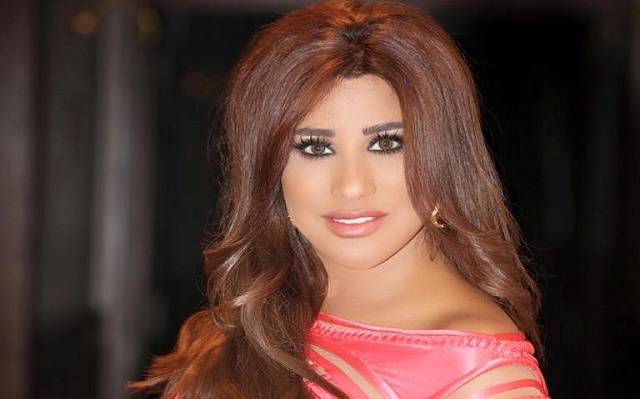 ما الإتفاق الذي أخلت به إدارة مهرجان جرش مع نجوى كرم؟